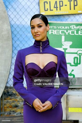 Janina Gavankar
