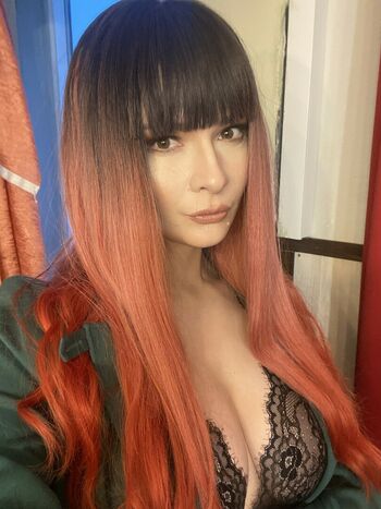 Jannet In Cosplay