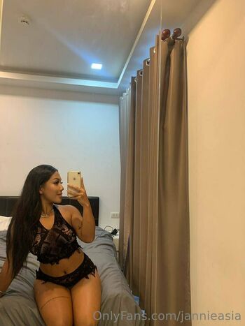 jannieasia