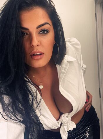 Jasmine Black