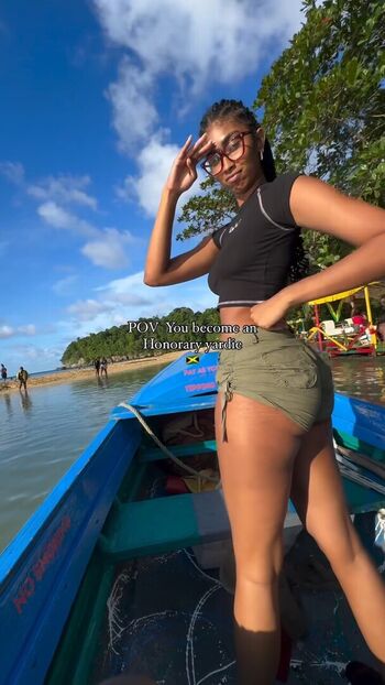 Jasmine Chola