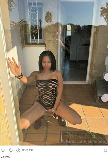 Jasminee_b