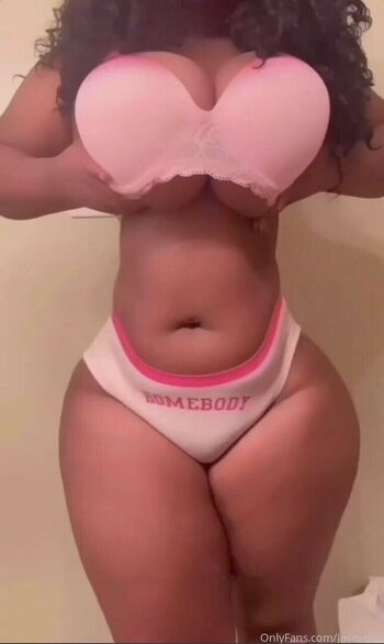 Jasmyn Mai