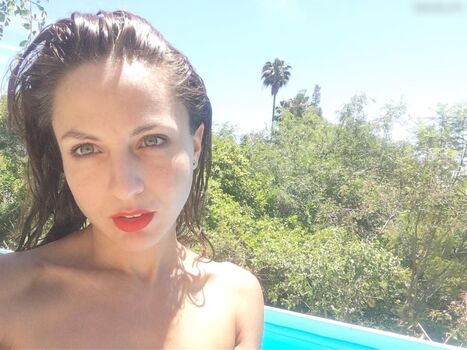 Jen Pop / Jen Razavi