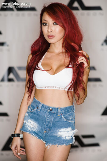 Jenn Q