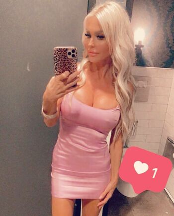 Jenn Stauss