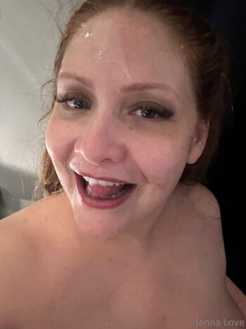 jennahasredhair