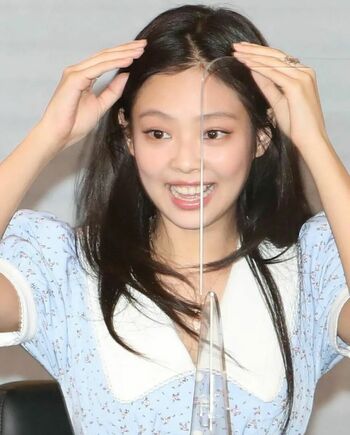 Jennie | BLΛƆKPIИK