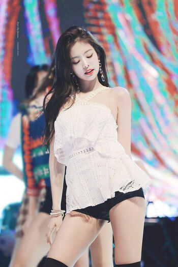 Jennie | BLΛƆKPIИK