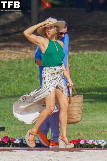Jennifer Aniston