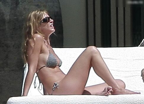 Jennifer Aniston