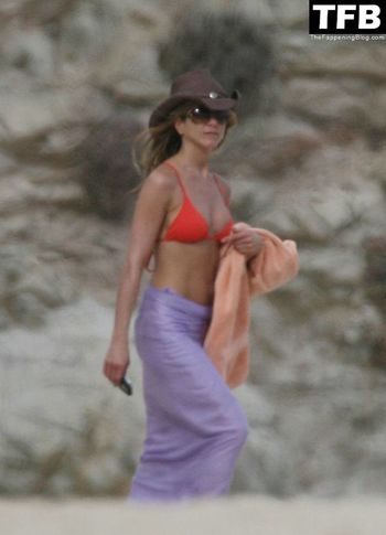 Jennifer Aniston