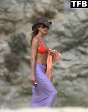 Jennifer Aniston