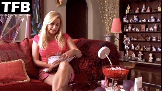 Jennifer Coolidge