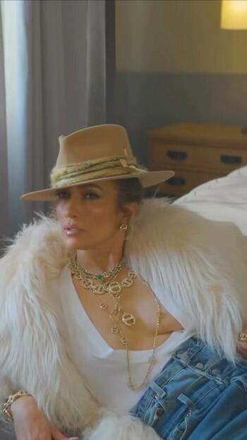 Jennifer Lopez