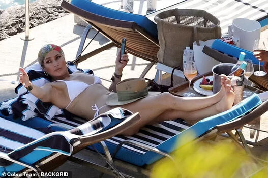 Jennifer Lopez