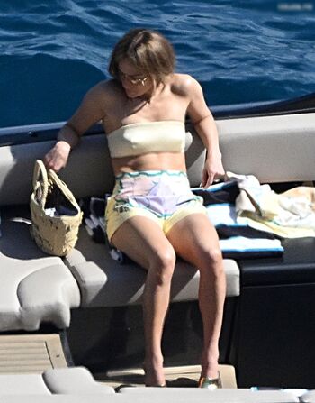 Jennifer Lopez