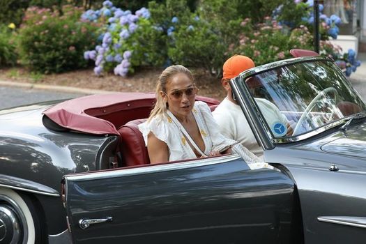 Jennifer Lopez