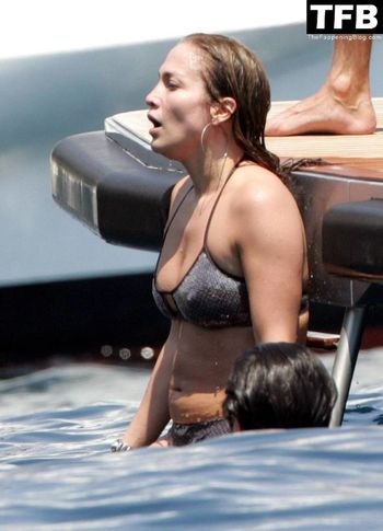 Jennifer Lopez