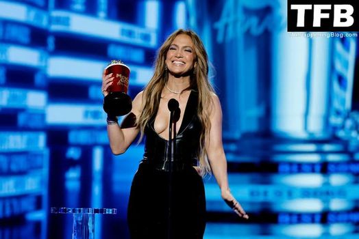 Jennifer Lopez