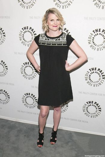 Jennifer Robertson