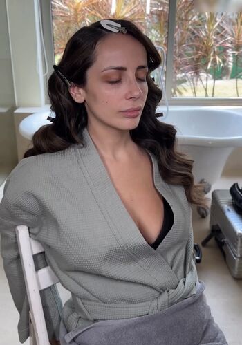 Jennifer Saro