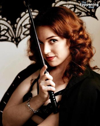Jennifer Stone