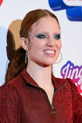 Jess Glynne