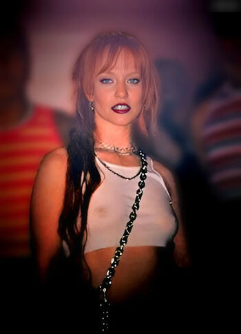 Jess Glynne