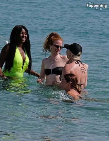 Jess Glynne