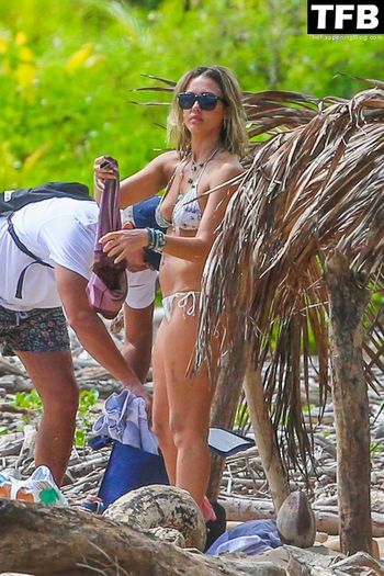 Jessica Alba