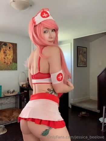 jessica_beelove