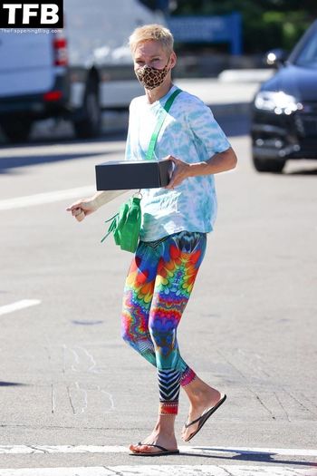 Jessica Rowe
