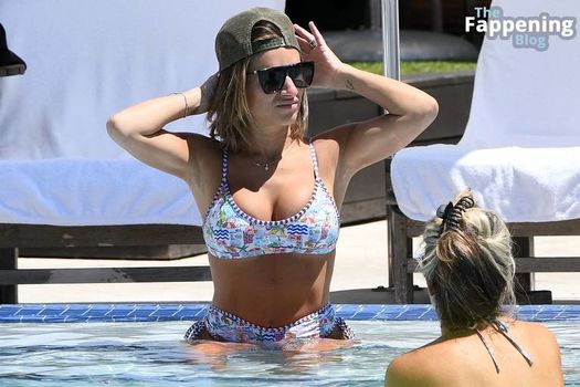Jessie James Decker