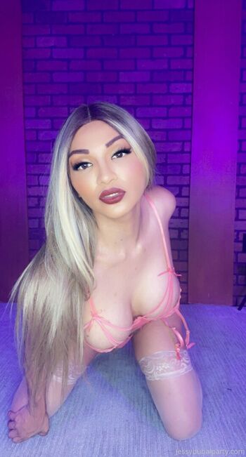 Jessy Dubai