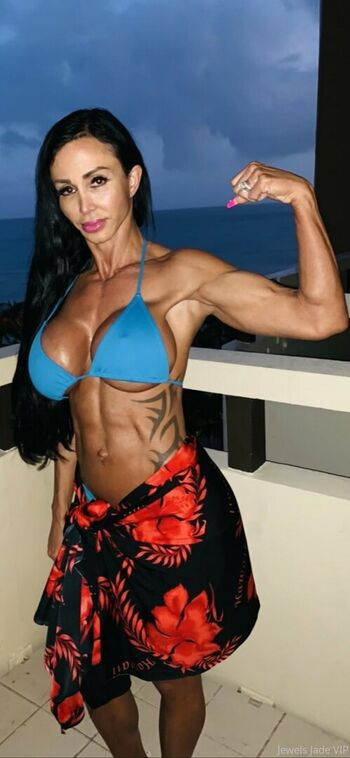 jewels_jade_vip