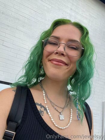 jewelsyy