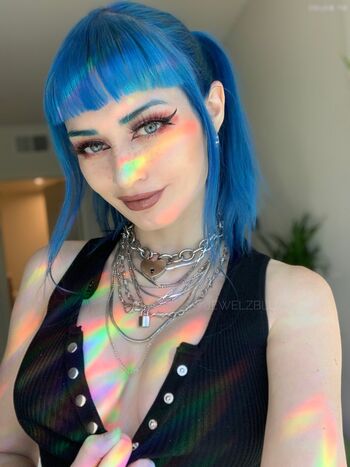 Jewelz Blu