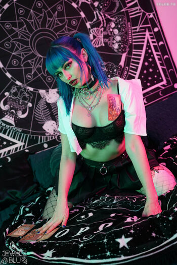 Jewelz Blu