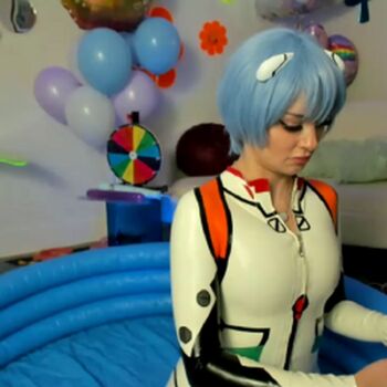 jewelzblu