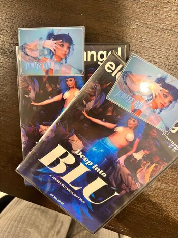 jewelzblu