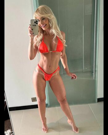 Jhenny Andrade