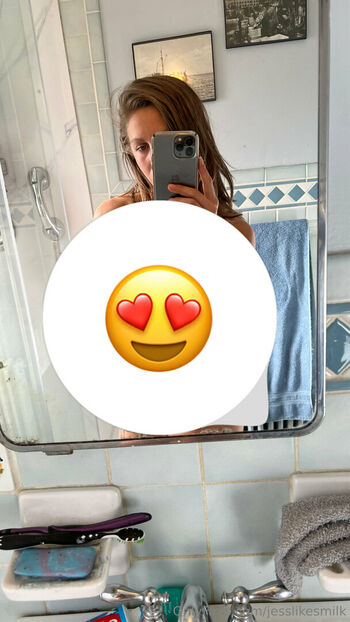 jjjeeessiiiccaaa