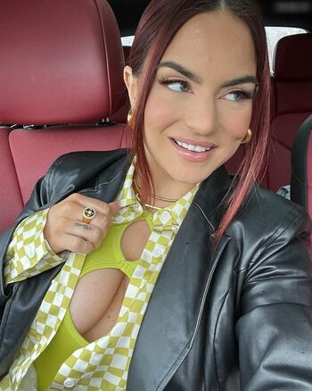 Joanna Levesque