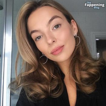 Jodie Comer
