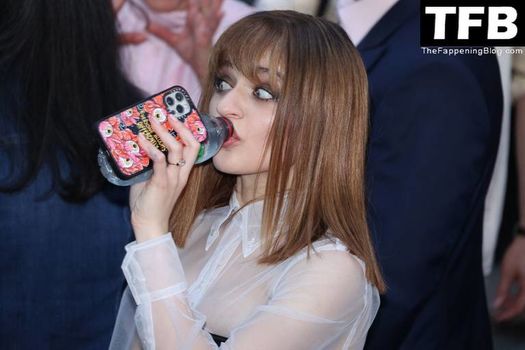 Joey King