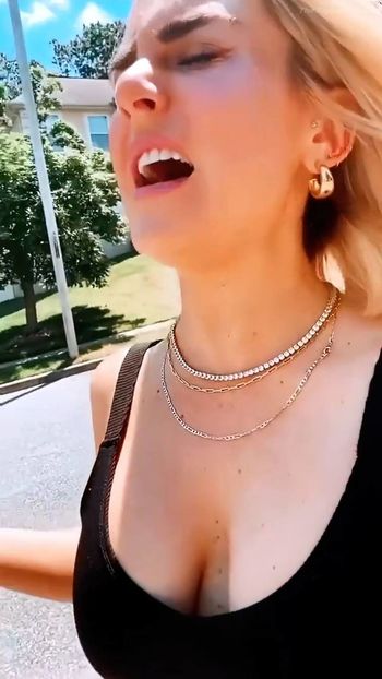 JoJo Levesque
