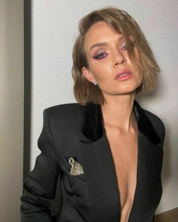 Josephine Skriver