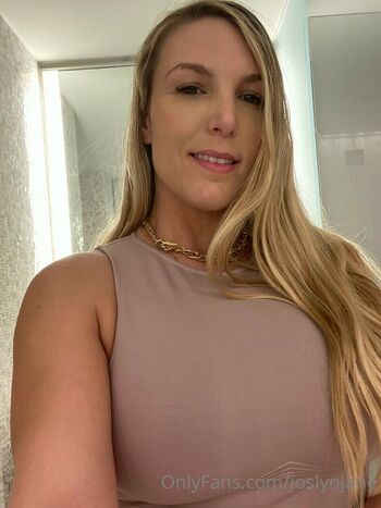 Joslyn Jane