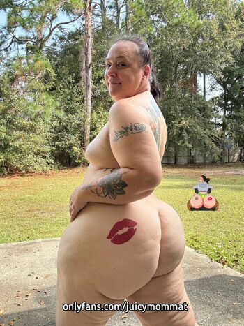 juicymommat